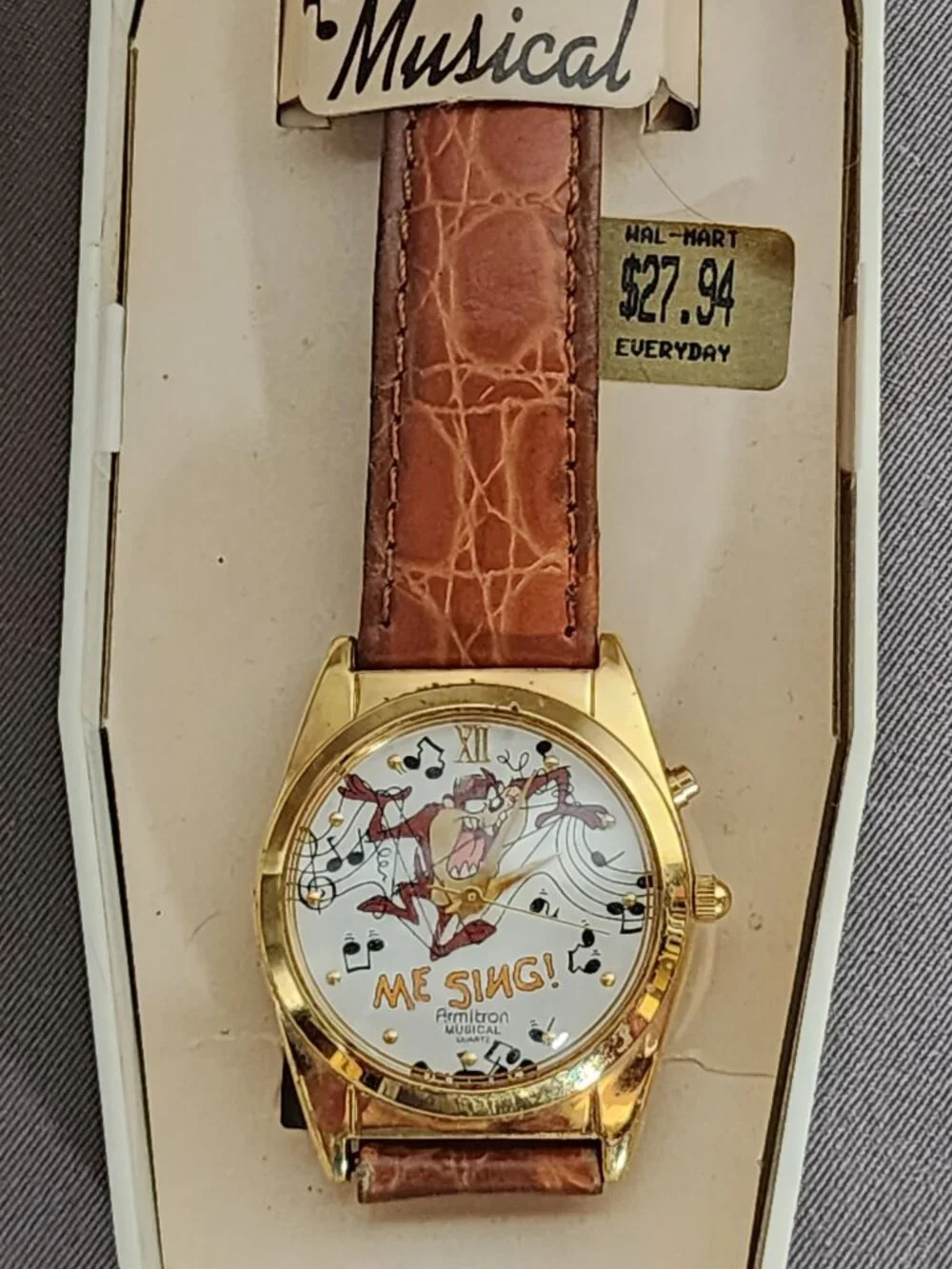 Looney Tunes Armitron Collectibles Musical Me Sing Tasmanian Devil Quartz Watch